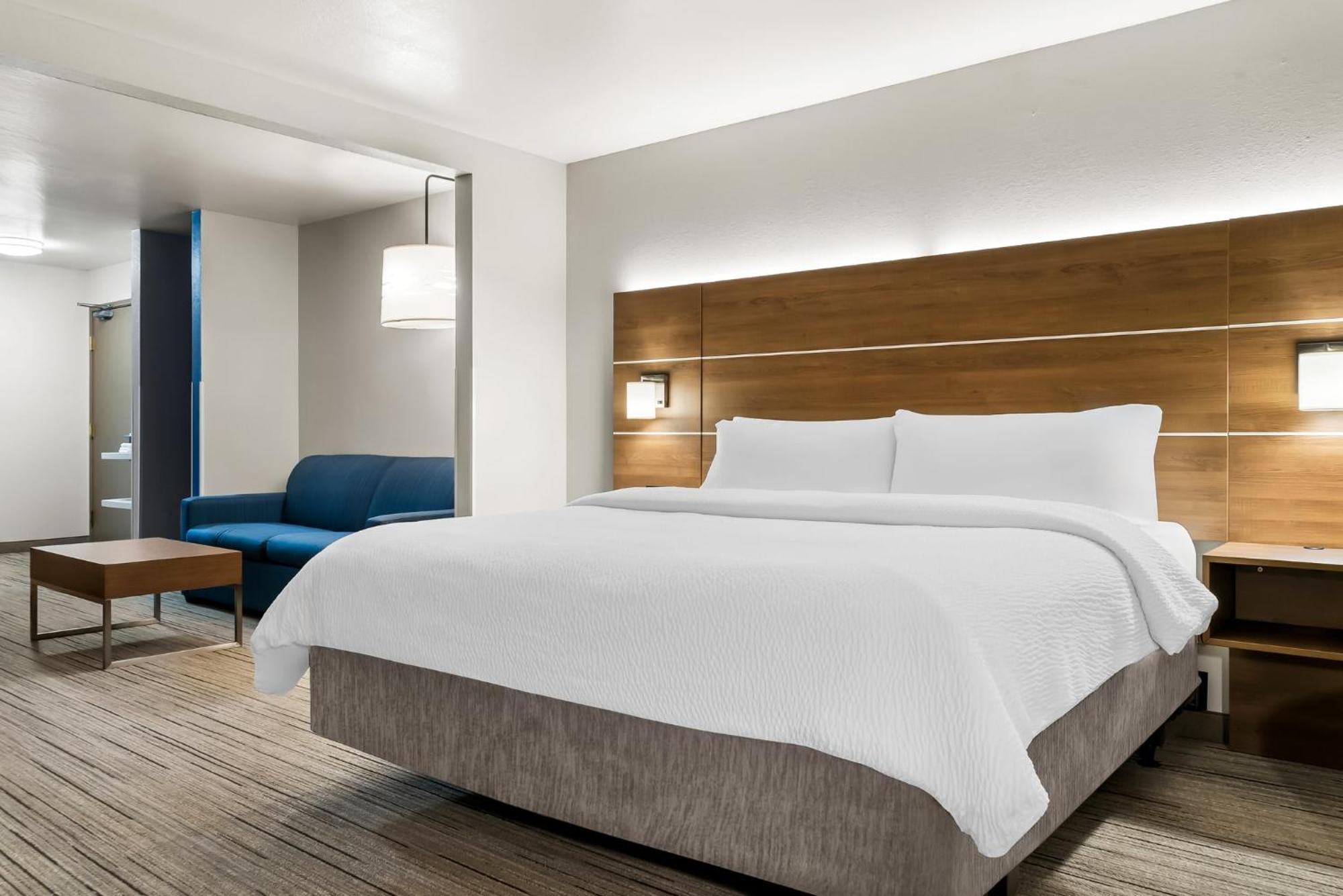 Holiday Inn Express Hotel & Suites Marion By Ihg Exterior foto