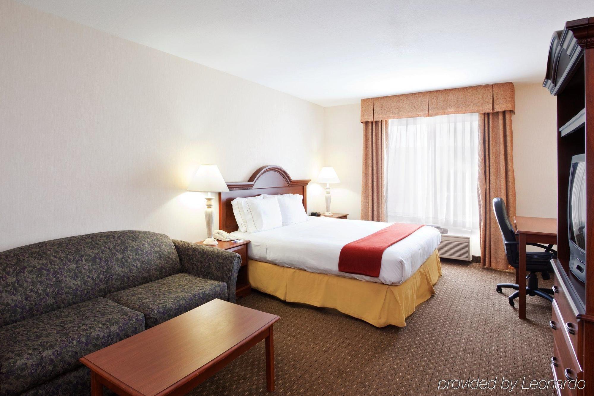 Holiday Inn Express Hotel & Suites Marion By Ihg Zimmer foto